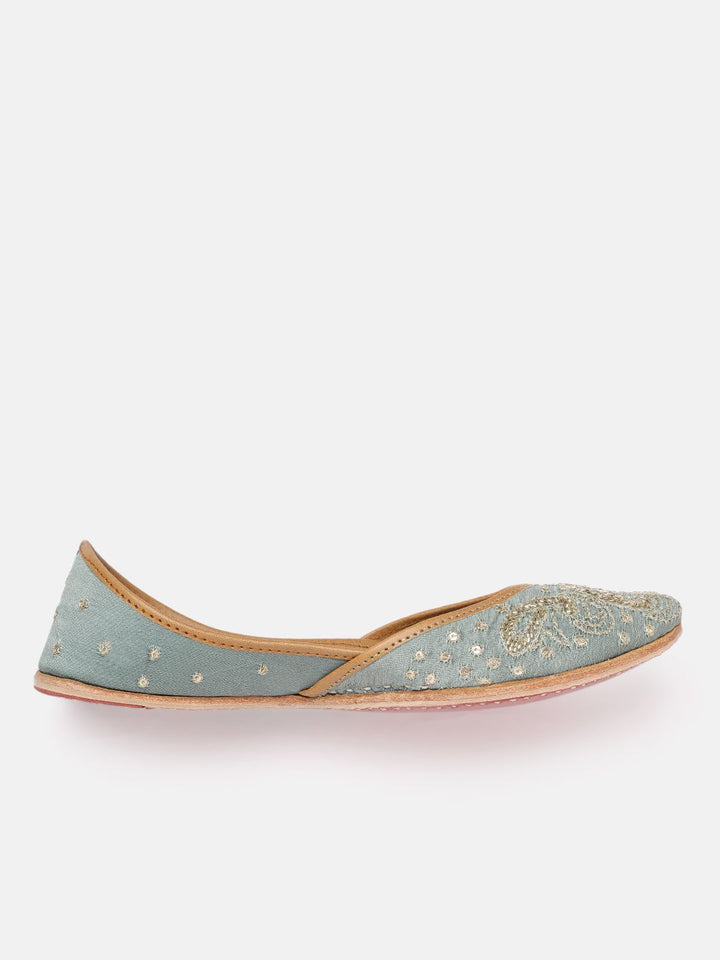 House of Pataudi Women Indie Floral Embroidered Leather Mojaris