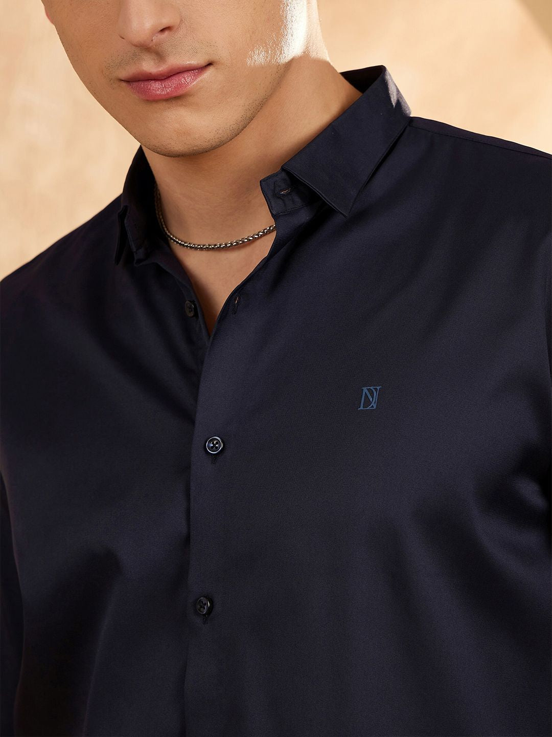 DENNISON Men Satin Wrinkle Free Shirt