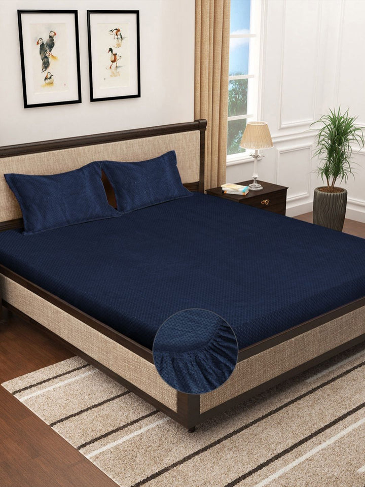 KLOTTHE Navy Blue Solid Fitted 400 TC Woollen King Bedsheet With 2 Pillow Covers