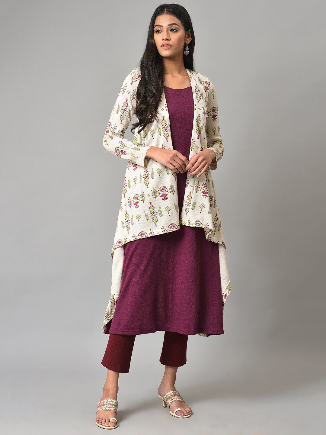 W Ethnic Motifs Printed Acrylic Kurta