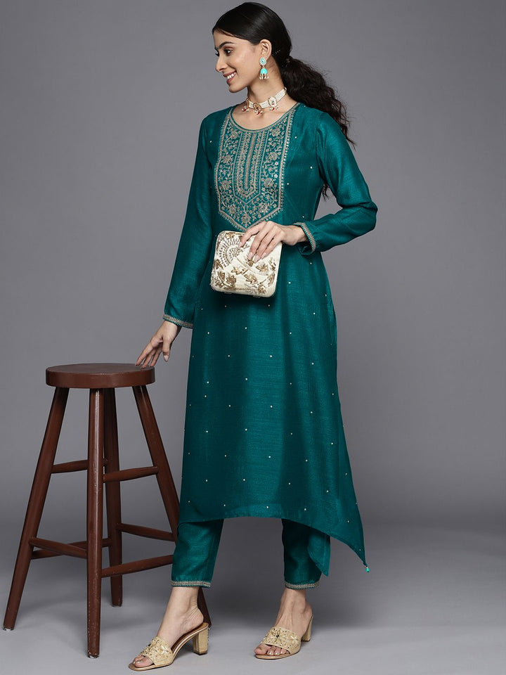 Libas Women Teal Blue & Golden Yoke Design Kurta