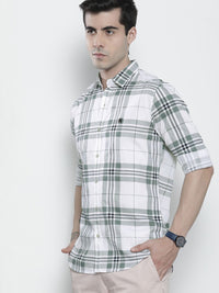 The Indian Garage Co Men White Checked Casual Shirt