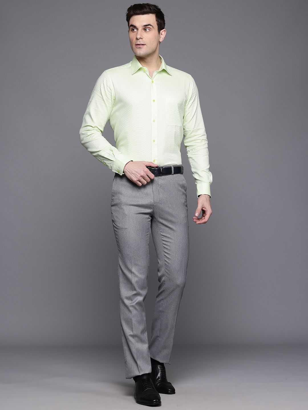 Raymond Men Slim Fit Non Iron Trousers