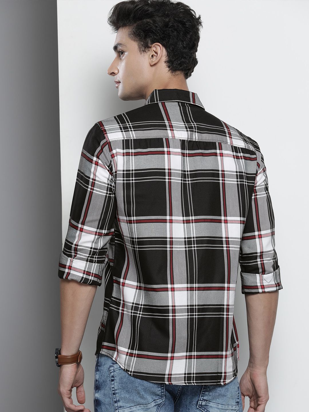 The Indian Garage Co Men Black & White Tartan Checks Checked Cotton Casual Shirt
