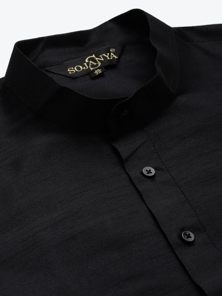 SOJANYA Men Black Solid Kurta with Churidar & Nehru Jacket
