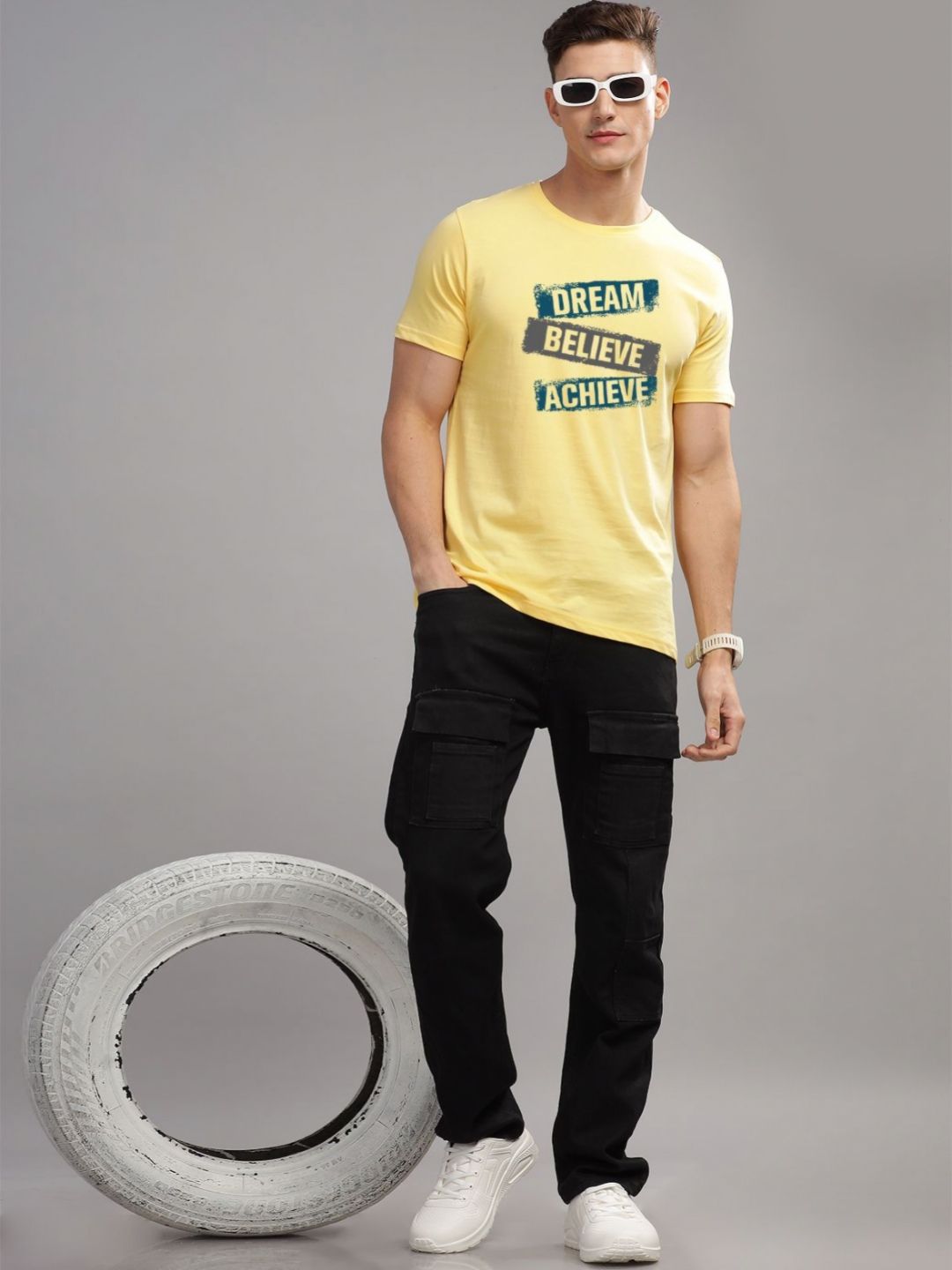 ADRO Men Typography Printed Applique T-shirt