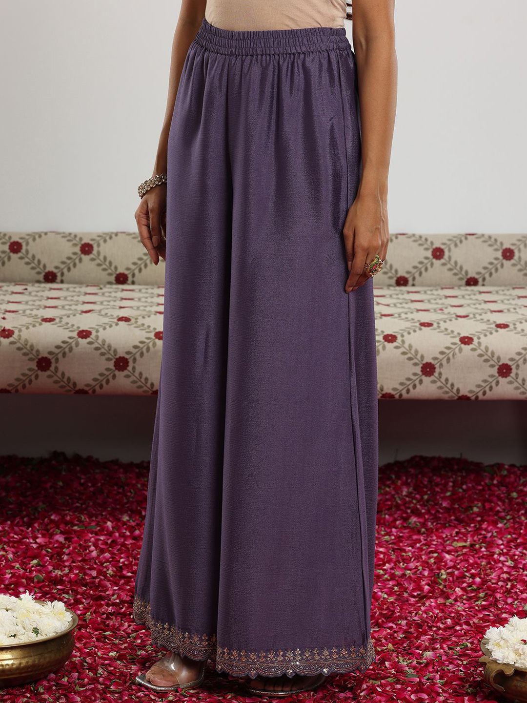 Libas Women Floral Embroidered Regular Kurta with Palazzos & With Dupatta