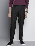Reka Bentuk Self Garage India Fit Reguler Chinos