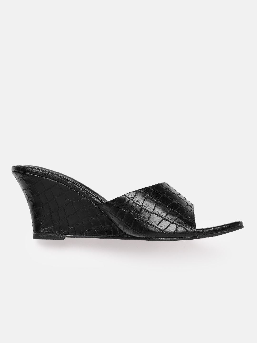Lino Perros Croc Textured Wedge Heels