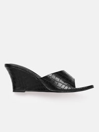 Lino Perros Croc Textured Wedge Heels
