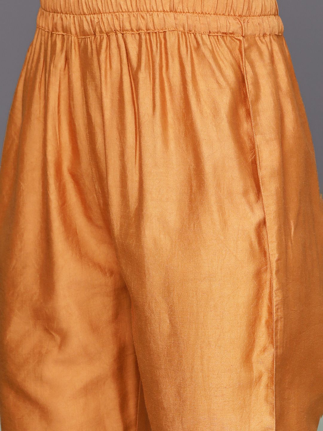 Varanga Women Coral Printed Regular Chanderi Silk Kurta with Trousers & With Dupatta