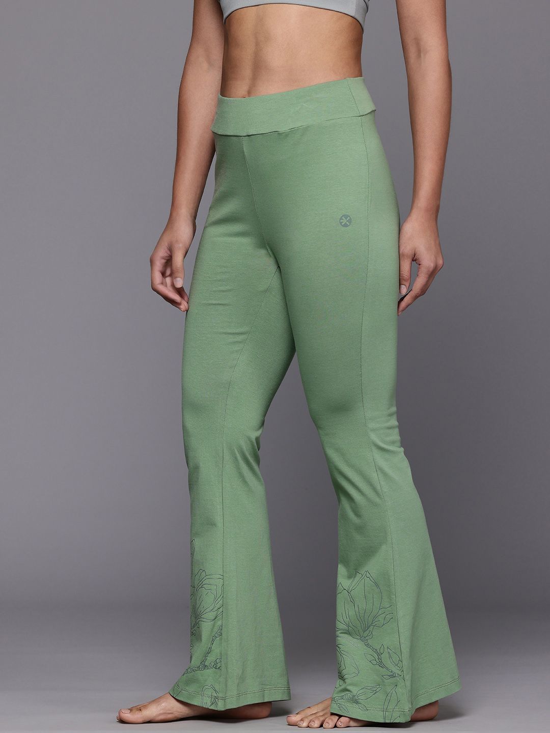 HRX by Hrithik Roshan Women Printed Bootcut Yoga Tights
