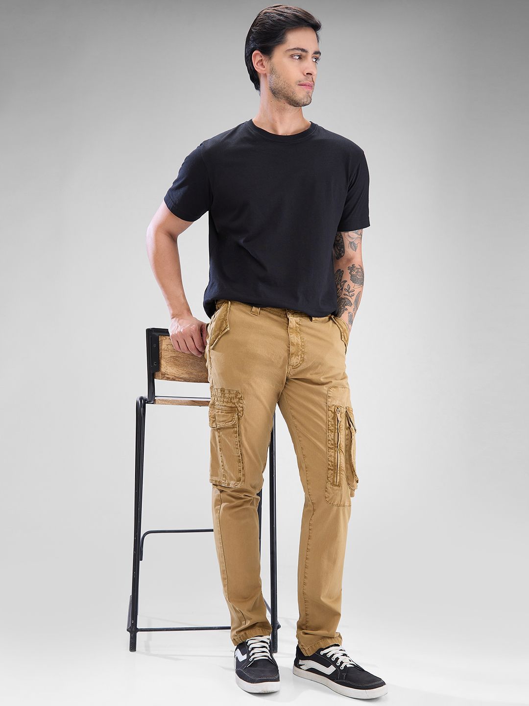 SPYKAR Regular Fit Solid Cargo Trousers