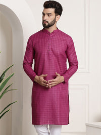 SOJANYA Men Magenta Dobby Checked Straight Kurta