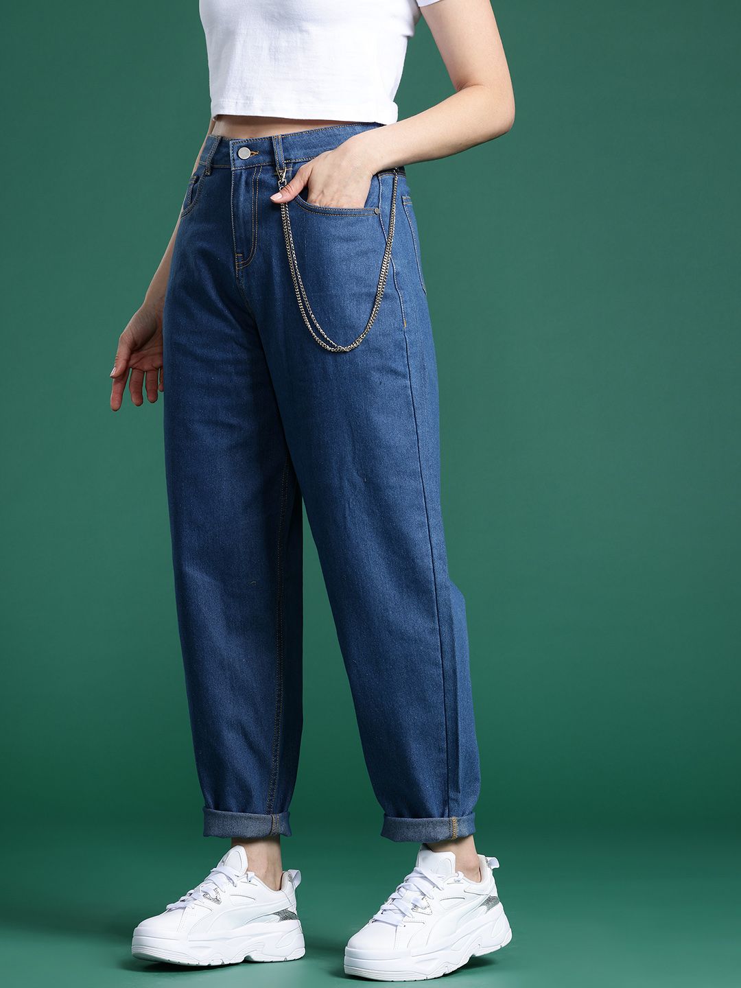 DressBerry Women High-Rise Stretchable Slouchy Fit Jeans with Detachable Chain