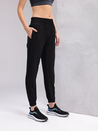 HRX by Hrithik Roshan Woman Rapid-Dry Training Joggers