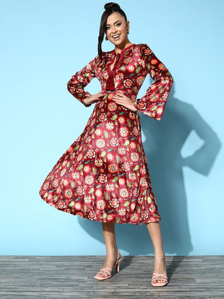 SASSAFRAS Women  Maroon Floral Fluid Tie-Up Dress