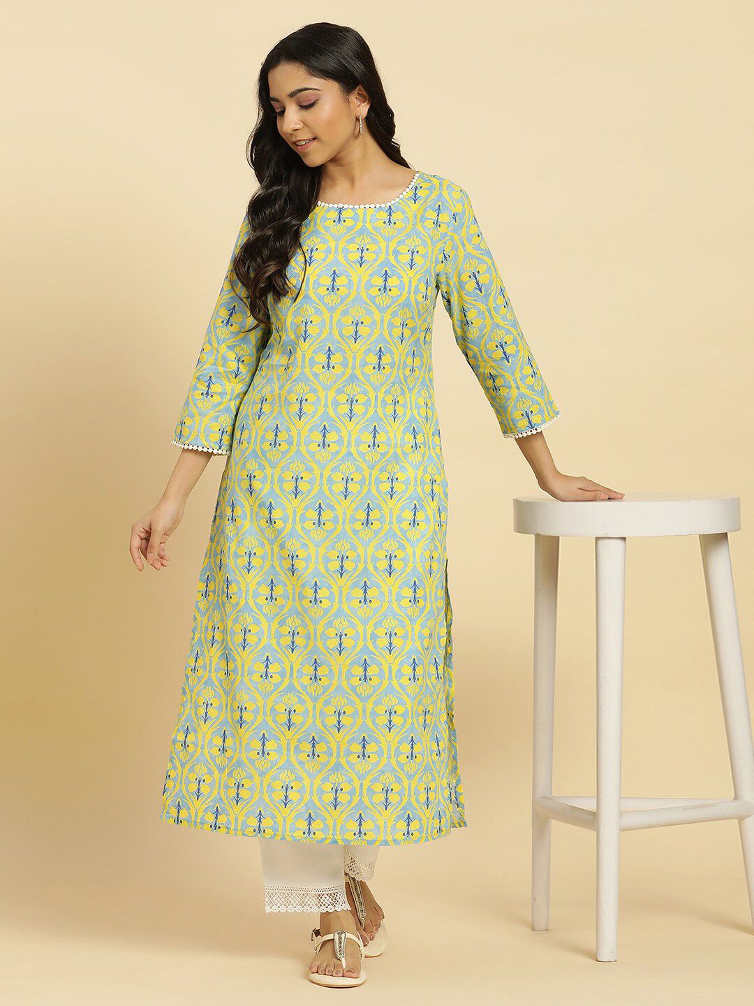 W Floral Printed Cotton Straight Kurta