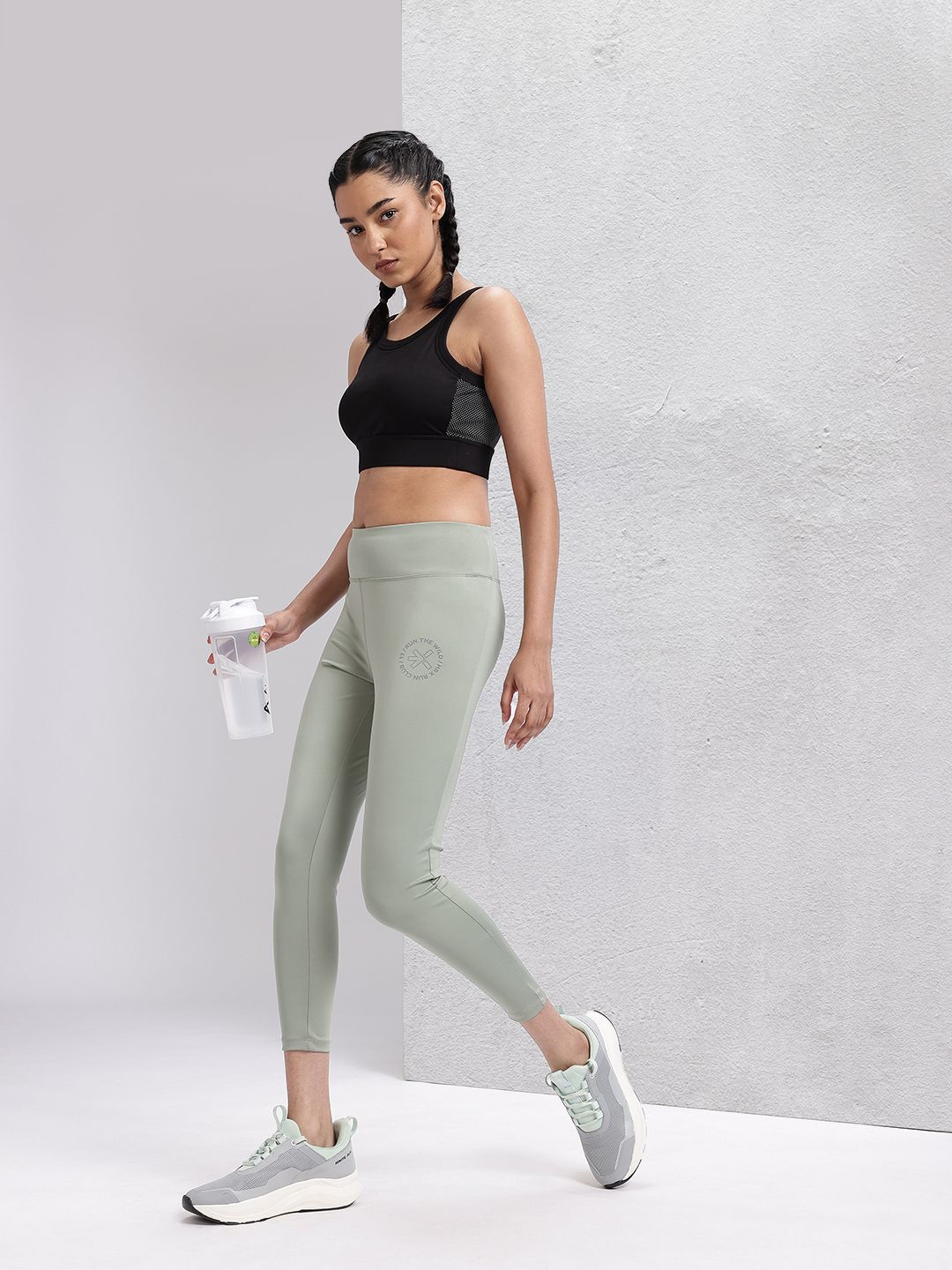 HRX by Hrithik Roshan Women Cropped Rapid-Dry Running Tights