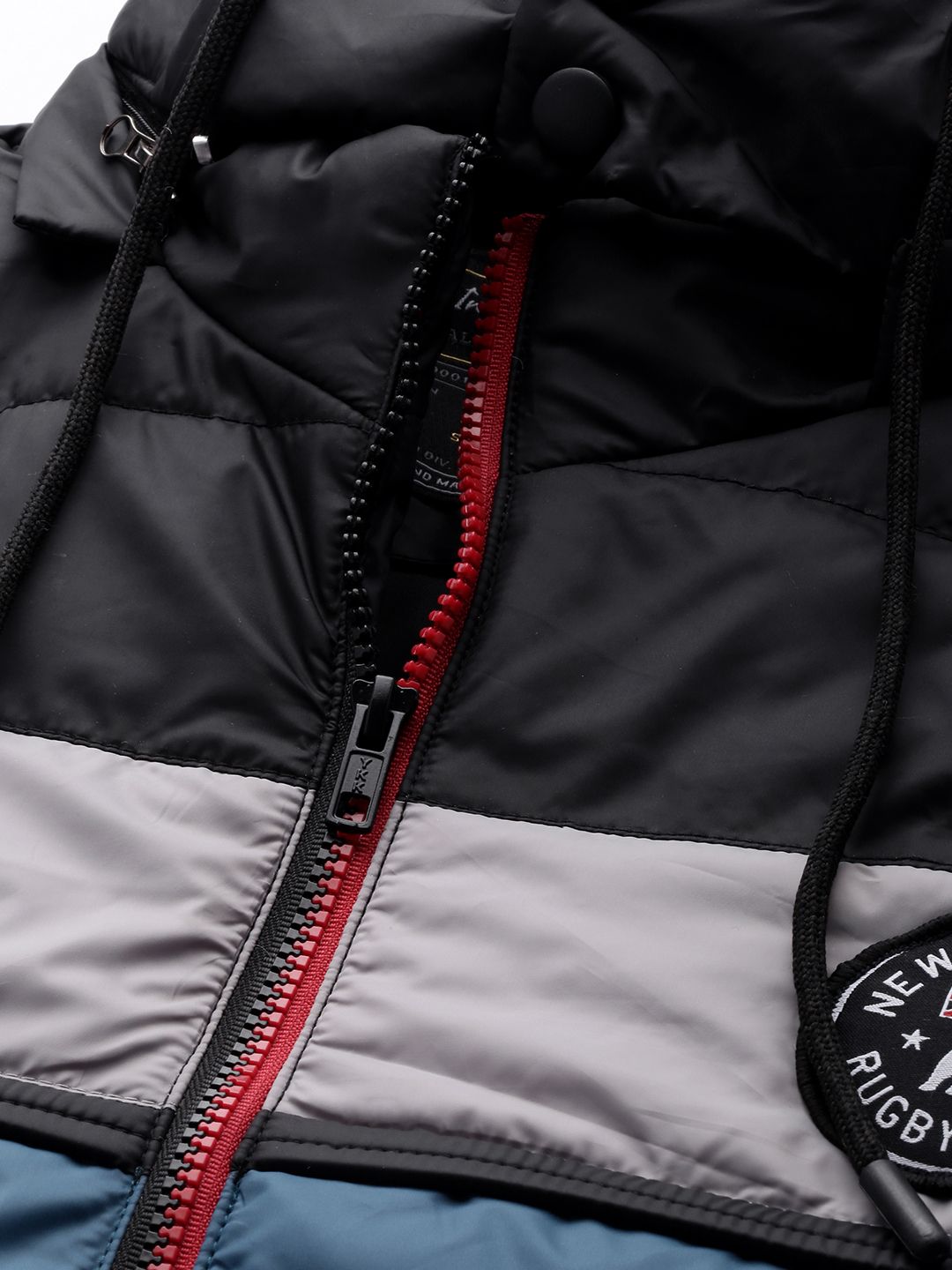 The Indian Garage Co Men Colourblock Puffer Jacket with Detachable Hood