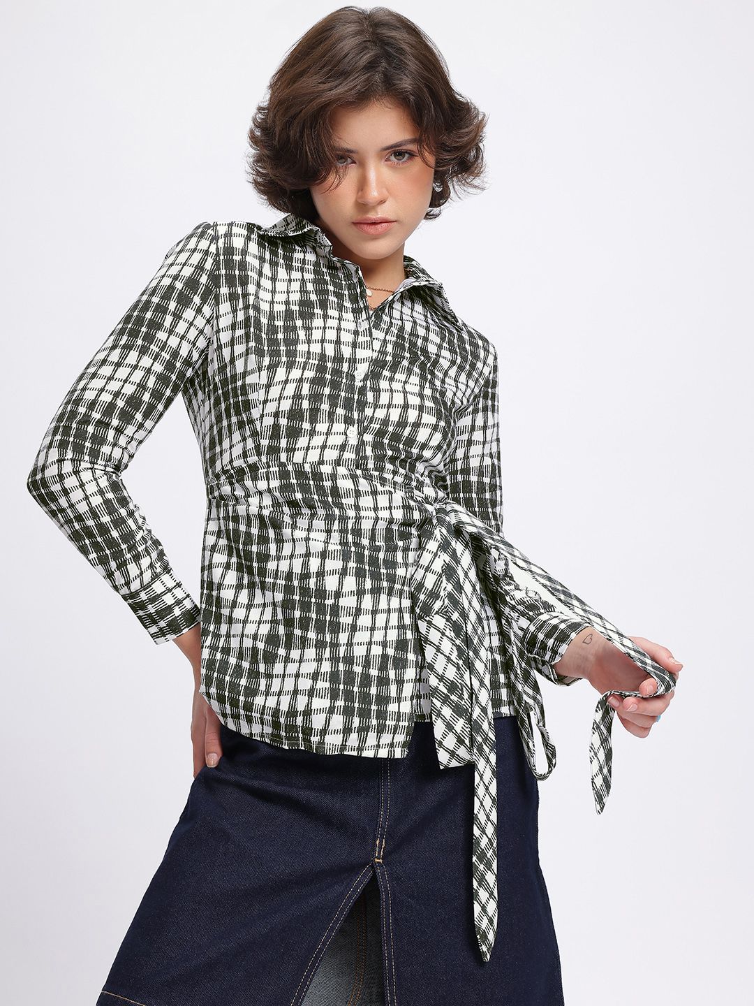 DressBerry Monochrome Magic Wrap-Style Top
