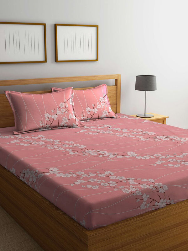 KLOTTHE Pink & White Floral-Printed 130 GSM Pure-Cotton Fitted Double King Bedsheet Set