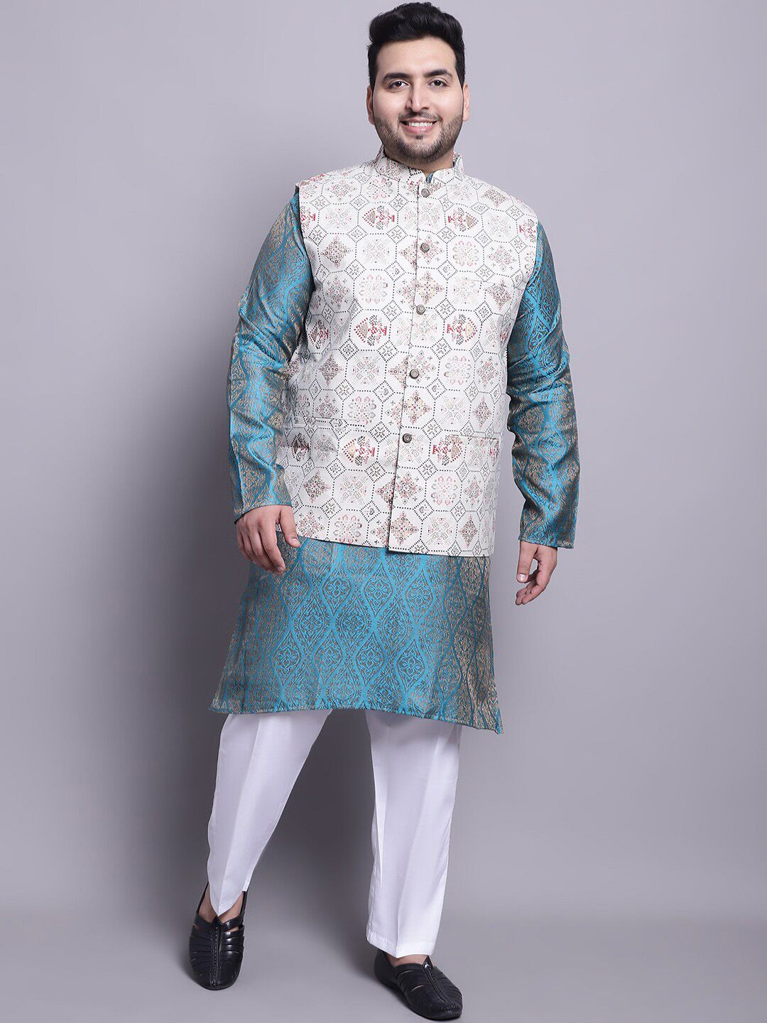 SOJANYA PLUS Ethnic Motifs Woven Design Kurta With Pyjamas & Nehru Jacket