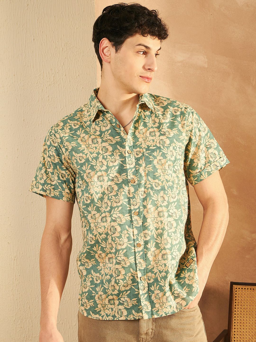 DENNISON Smart Floral Printed Spread Collar Cotton Oversized Lightweight Casual Shirt
