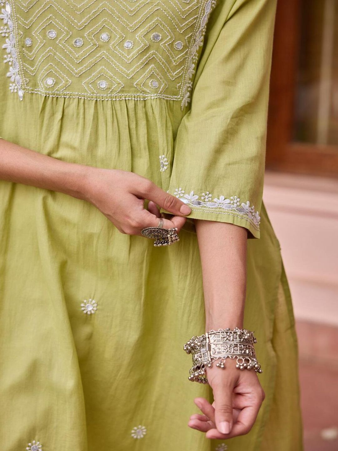 House of Chikankari Women Pista Green Cotton Chikankari Embroidered Kurta