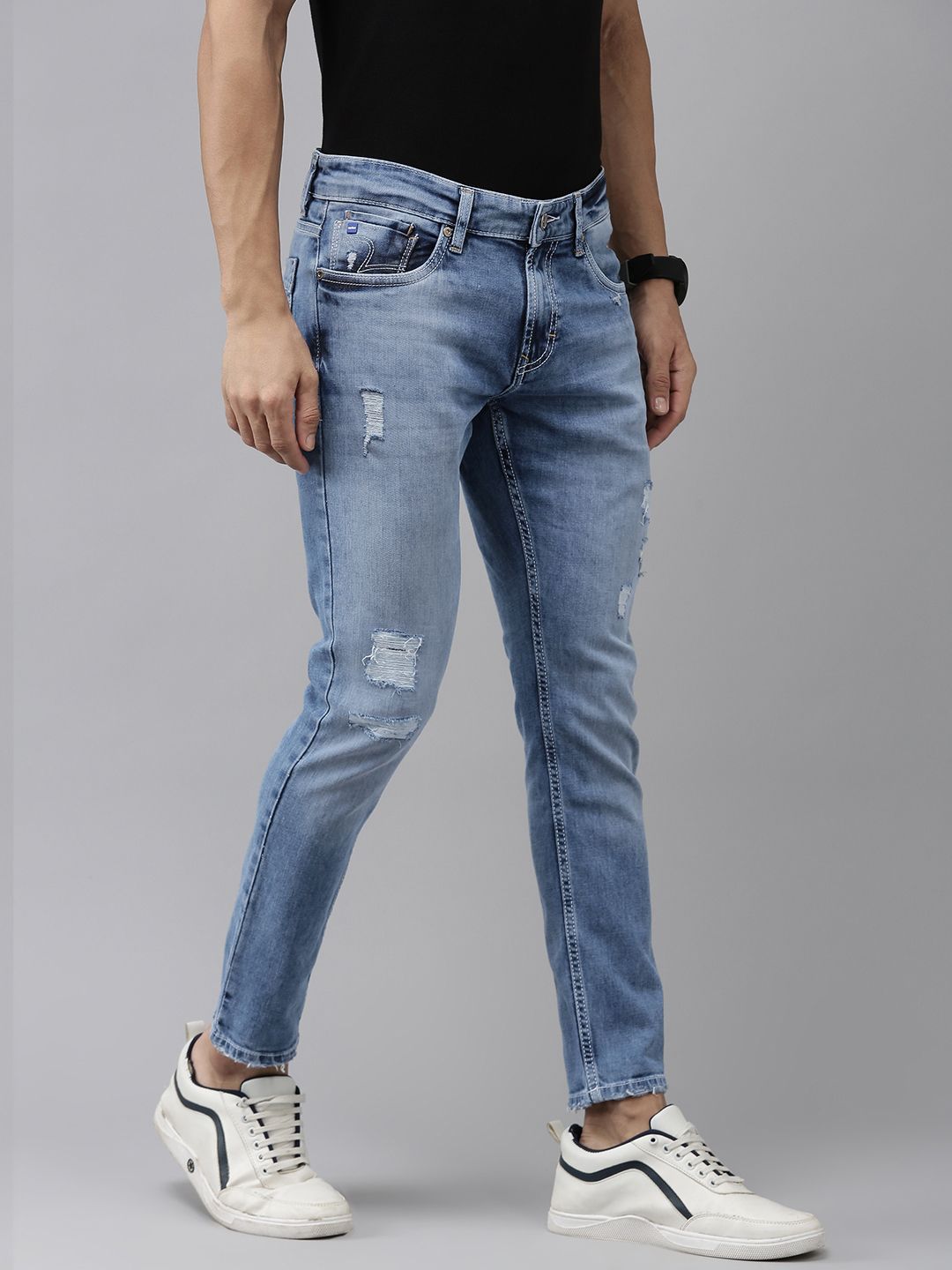 SPYKAR Men Slim Tapered Fit Mildly Distressed Light Fade Stretchable Jeans