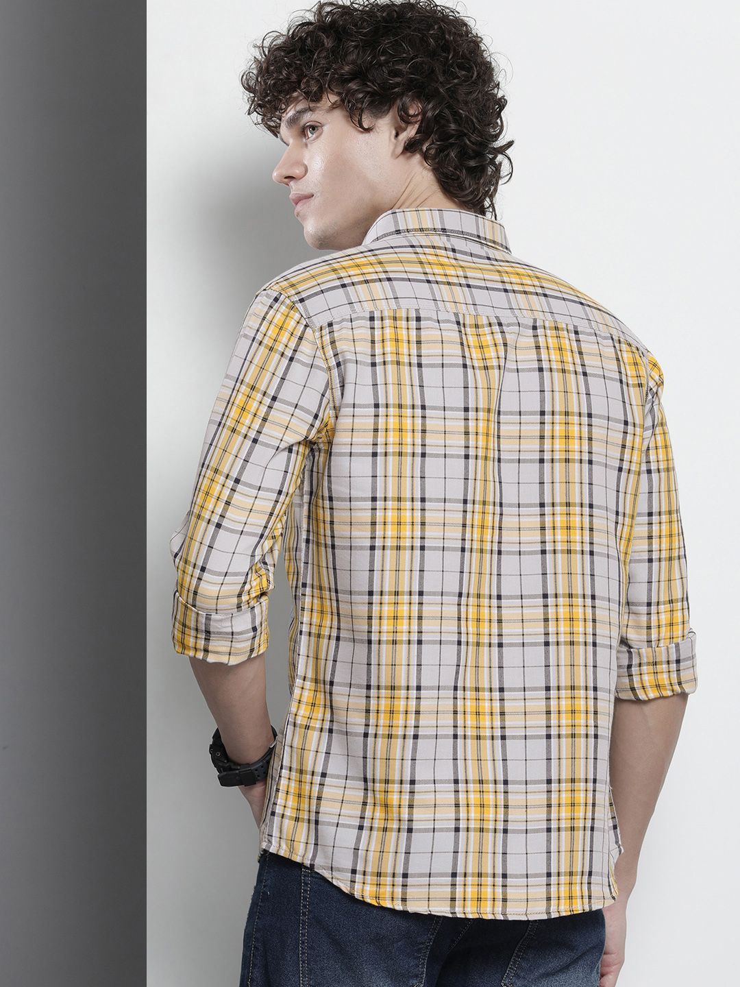The Indian Garage Co Men Checked Casual Shirt