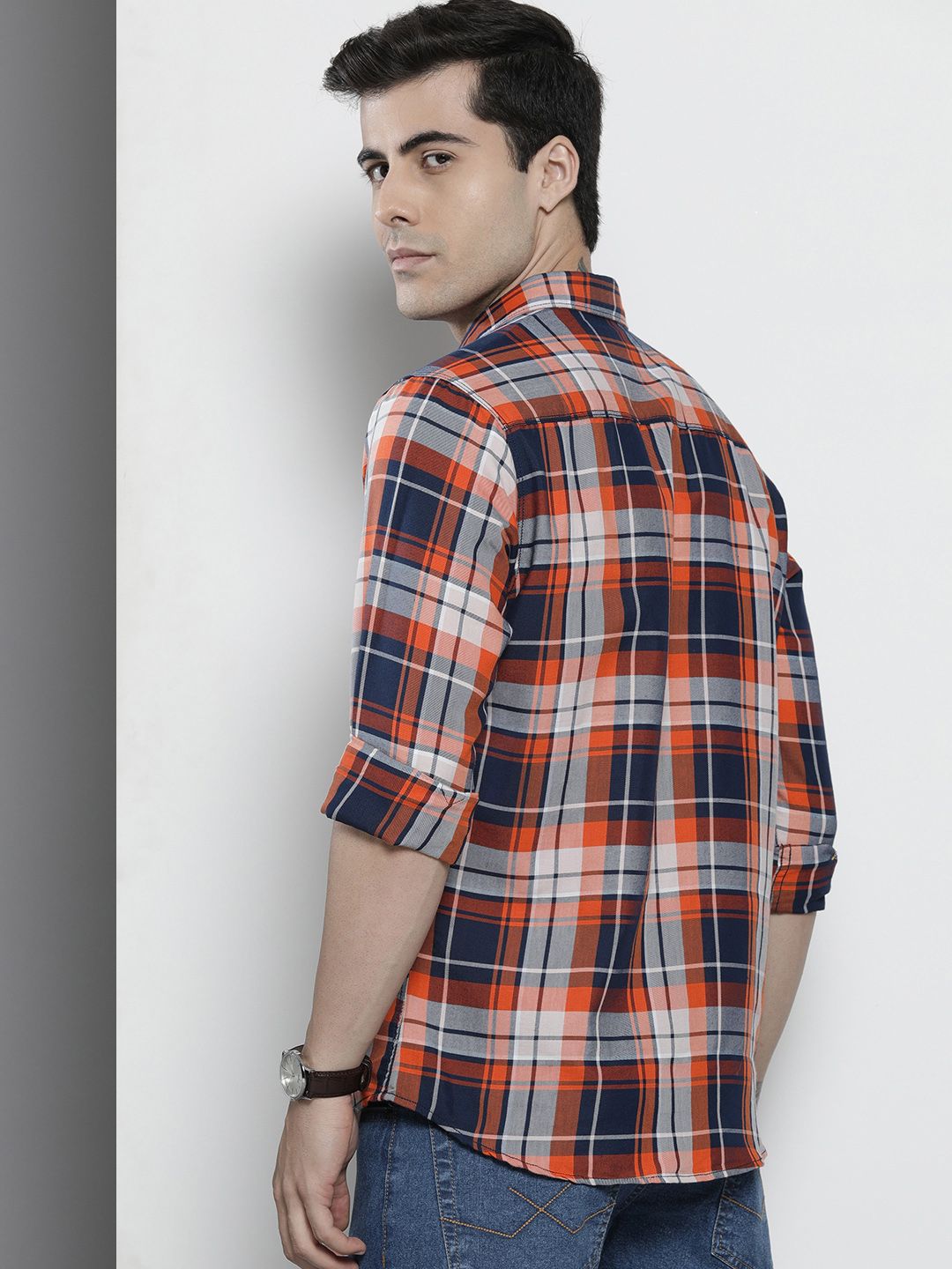 The Indian Garage Co Men Navy Blue Classic Checked Casual Shirt