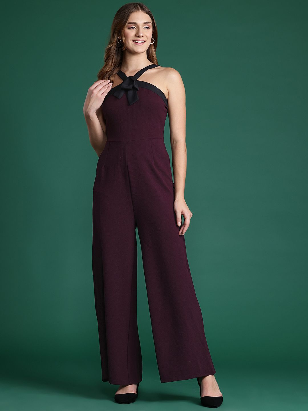 DressBerry Halter Neck Basic Jumpsuit
