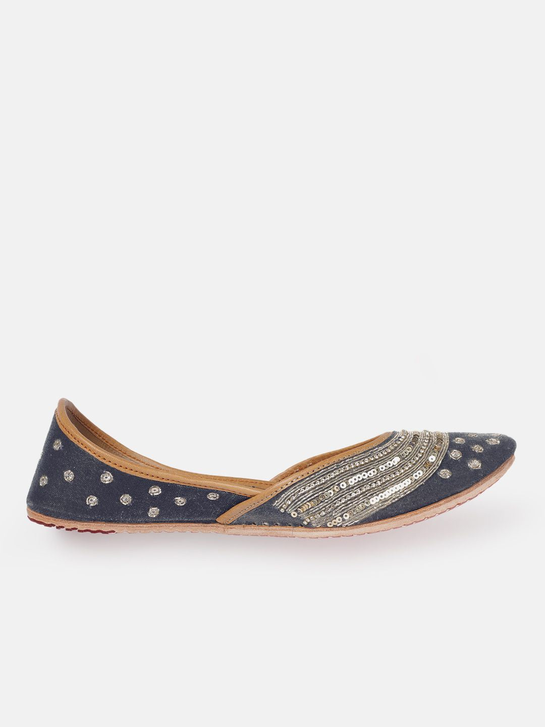 House of Pataudi Women Embellished Ethnic Mojaris