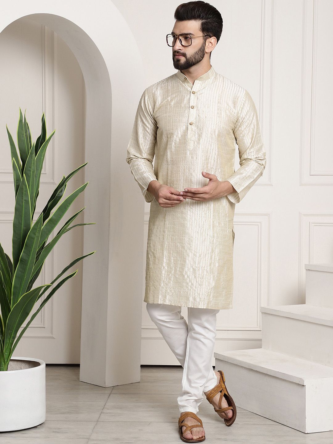 SOJANYA Kolar Jalur Berjalur Lengan Panjang Kurta Lurus