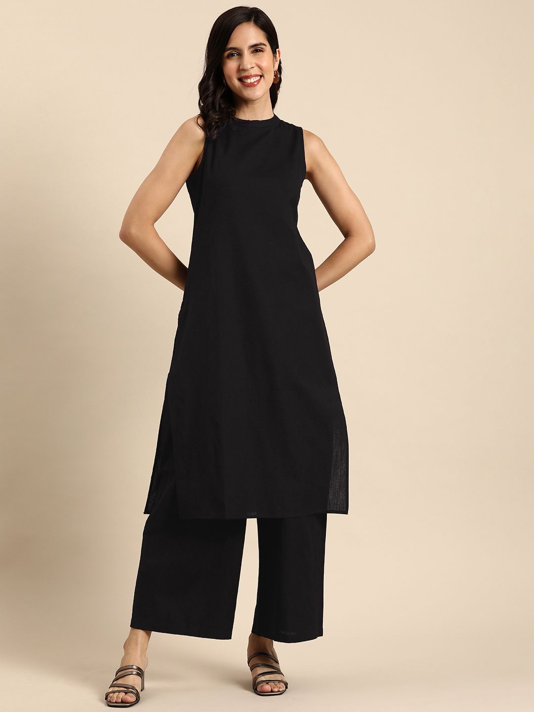 Anouk Women Solid Round Neck Pure Cotton Kurta