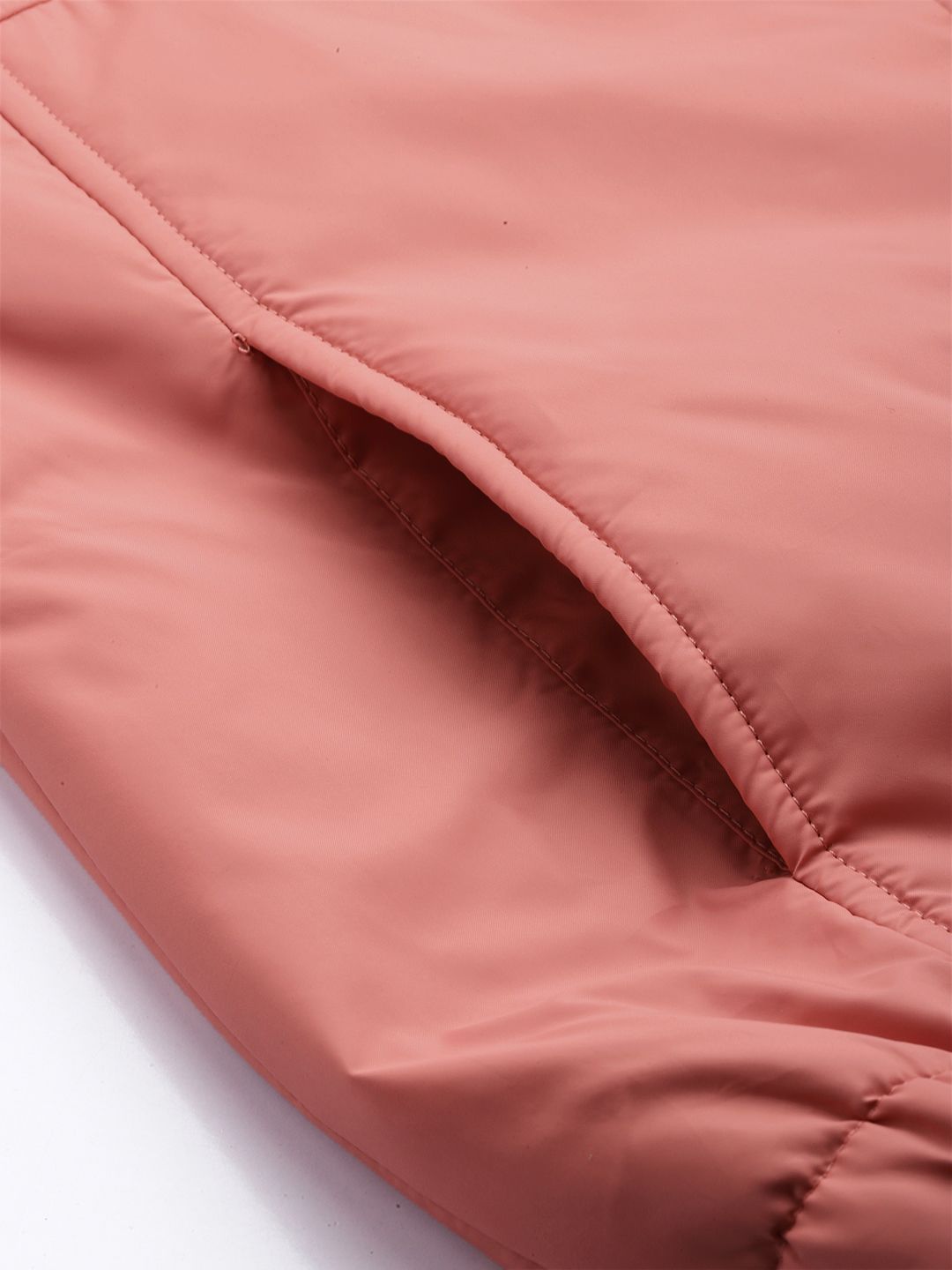 HRX oleh Hrithik Roshan Runonclouds Finish Antimicrobial Rapid-Dry Running Padded Jacket