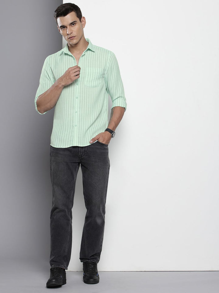 The Indian Garage Co Slim Fit Opaque Striped Casual Shirt