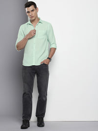 The Indian Garage Co Slim Fit Opaque Striped Casual Shirt