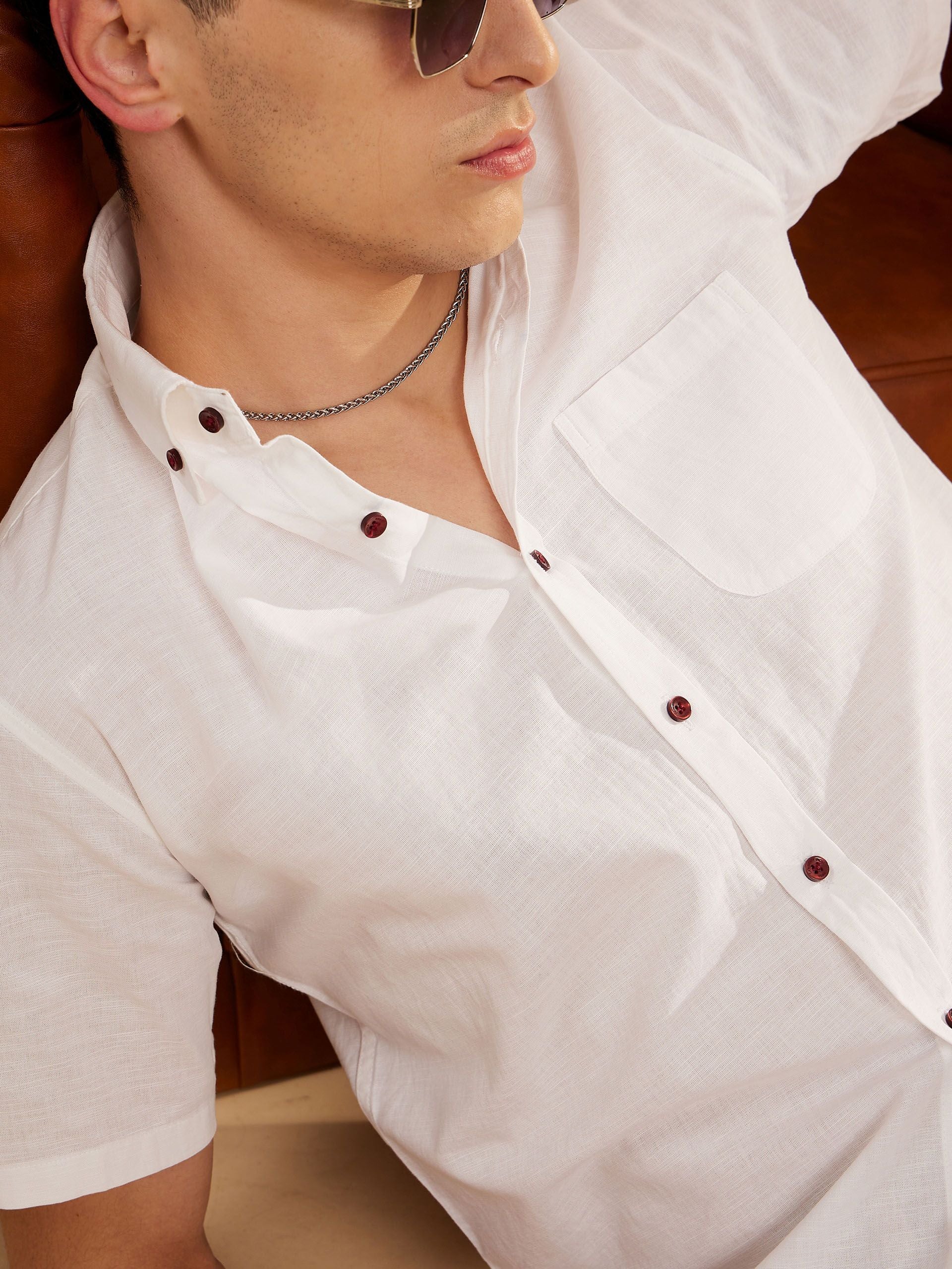 DENNISON Men White Smart Slim Fit Solid Cotton Linen Casual Shirt