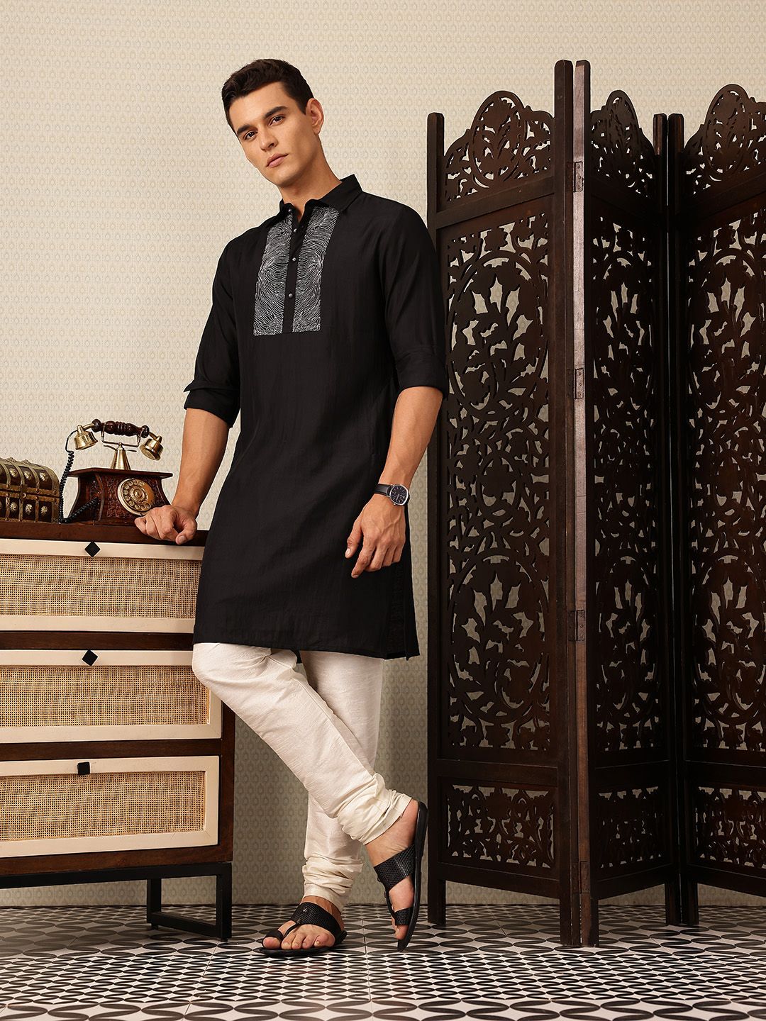 House of Pataudi Yoke Design Thread Work Rozana Kurta