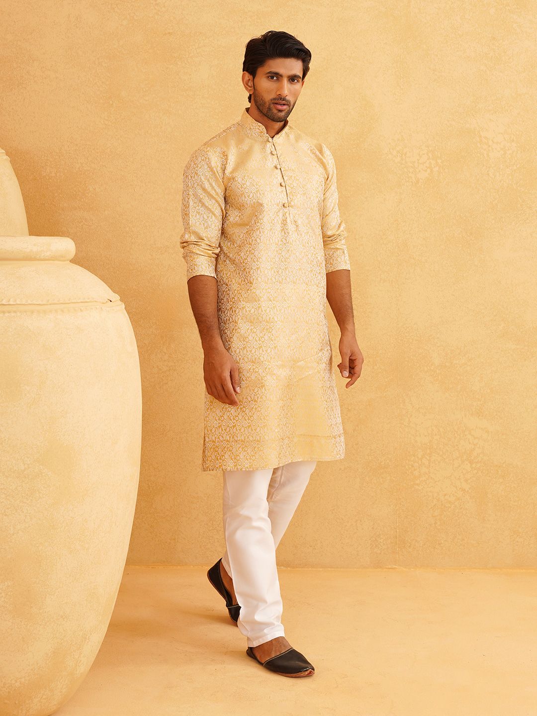 SOJANYA Men Golden & Off White Woven Design Kurta