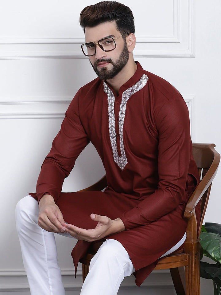 SOJANYA Mandarin Collar Thread Work Pure Cotton Straight Kurta