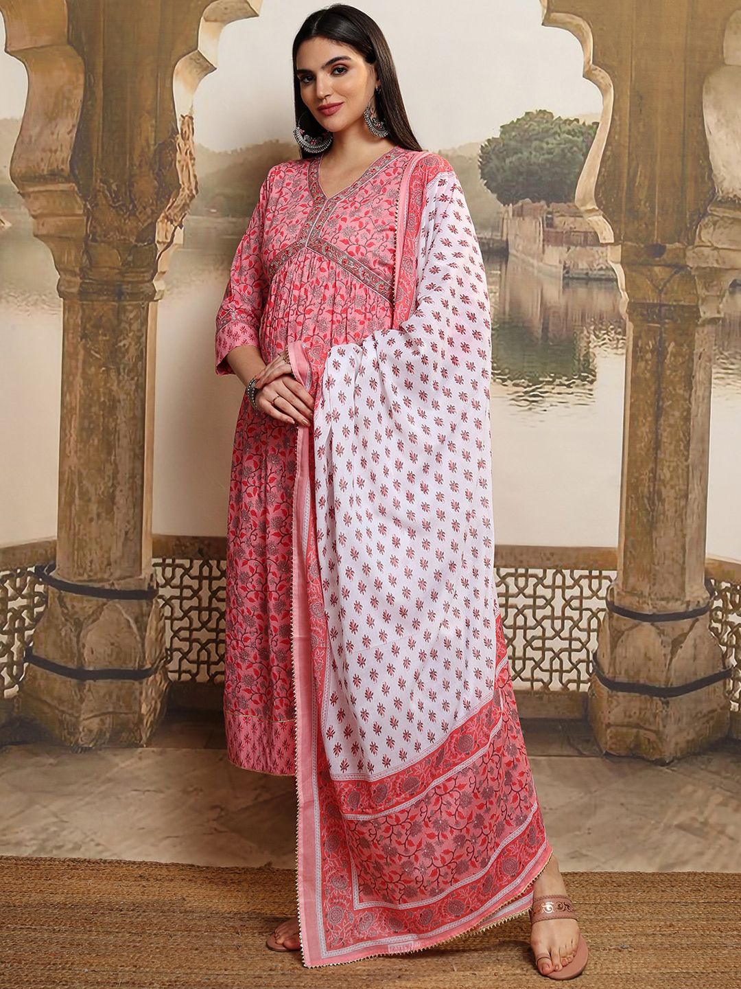 Vishudh Women Floral Printed Regular Pure Cotton Kurta with Trousers & With Dupatta