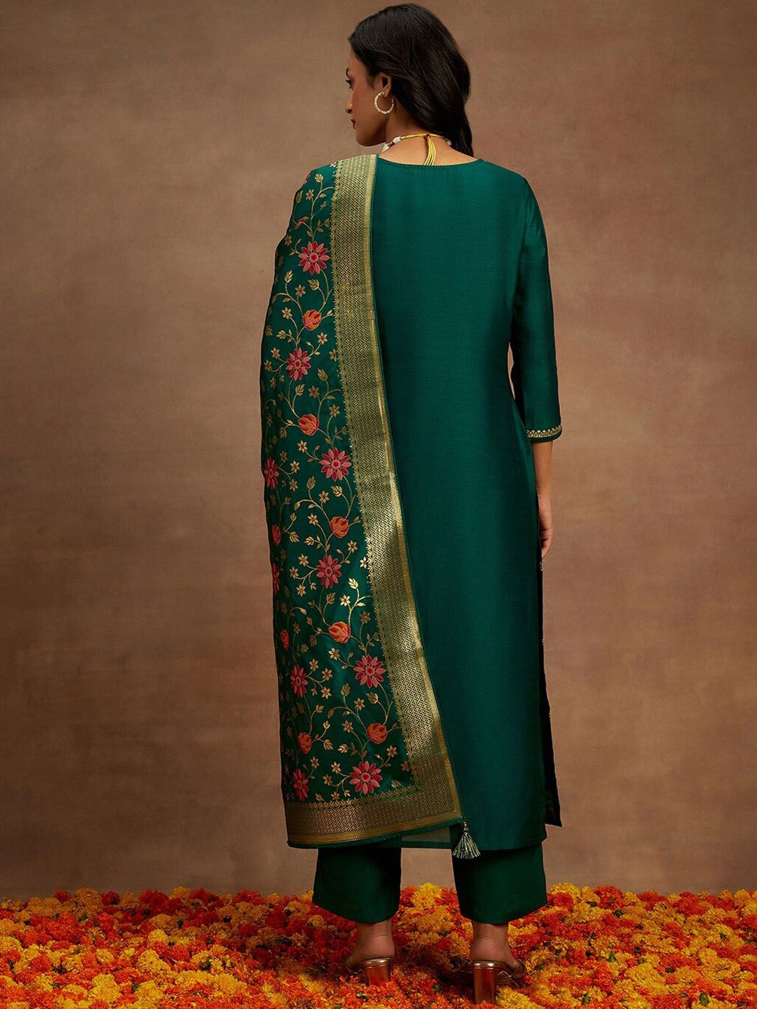 Libas Floral Embroidered Thread Work Kurta With Trousers & Dupatta