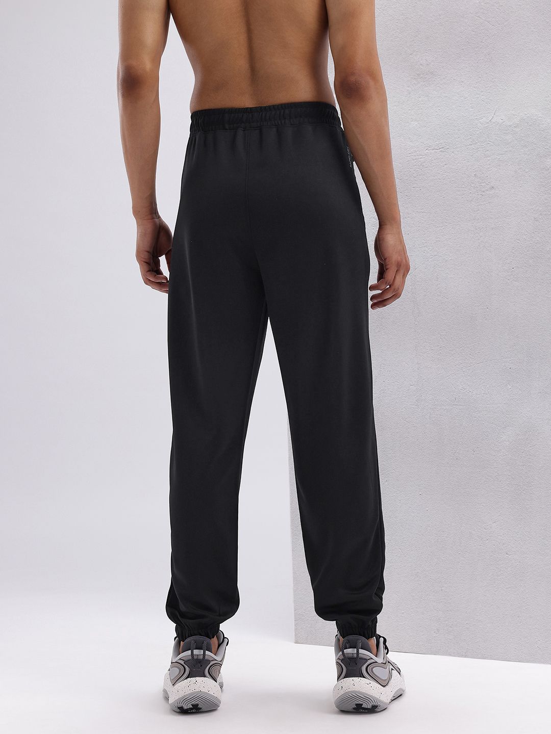 HRX by Hrithik Roshan Men Rapid-Dry Running Joggers