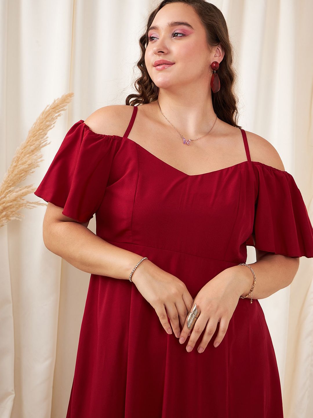 Berrylush Curve Red Plus Size Shoulder Straps Cold Shoulder Sleeves Maxi Dress