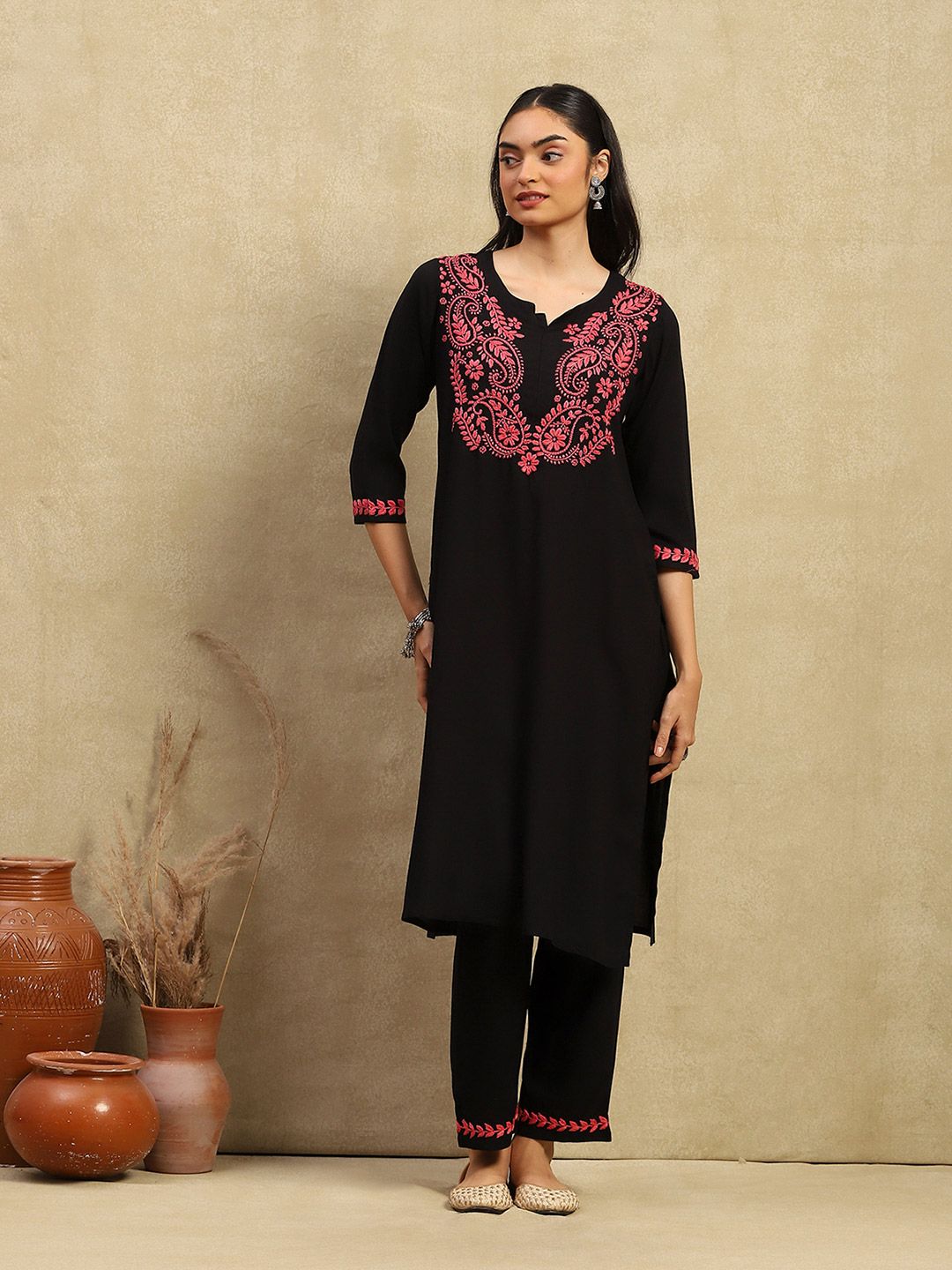 House of Chikankari Women Black Rayon Chikankari Embroidered Kurta Set
