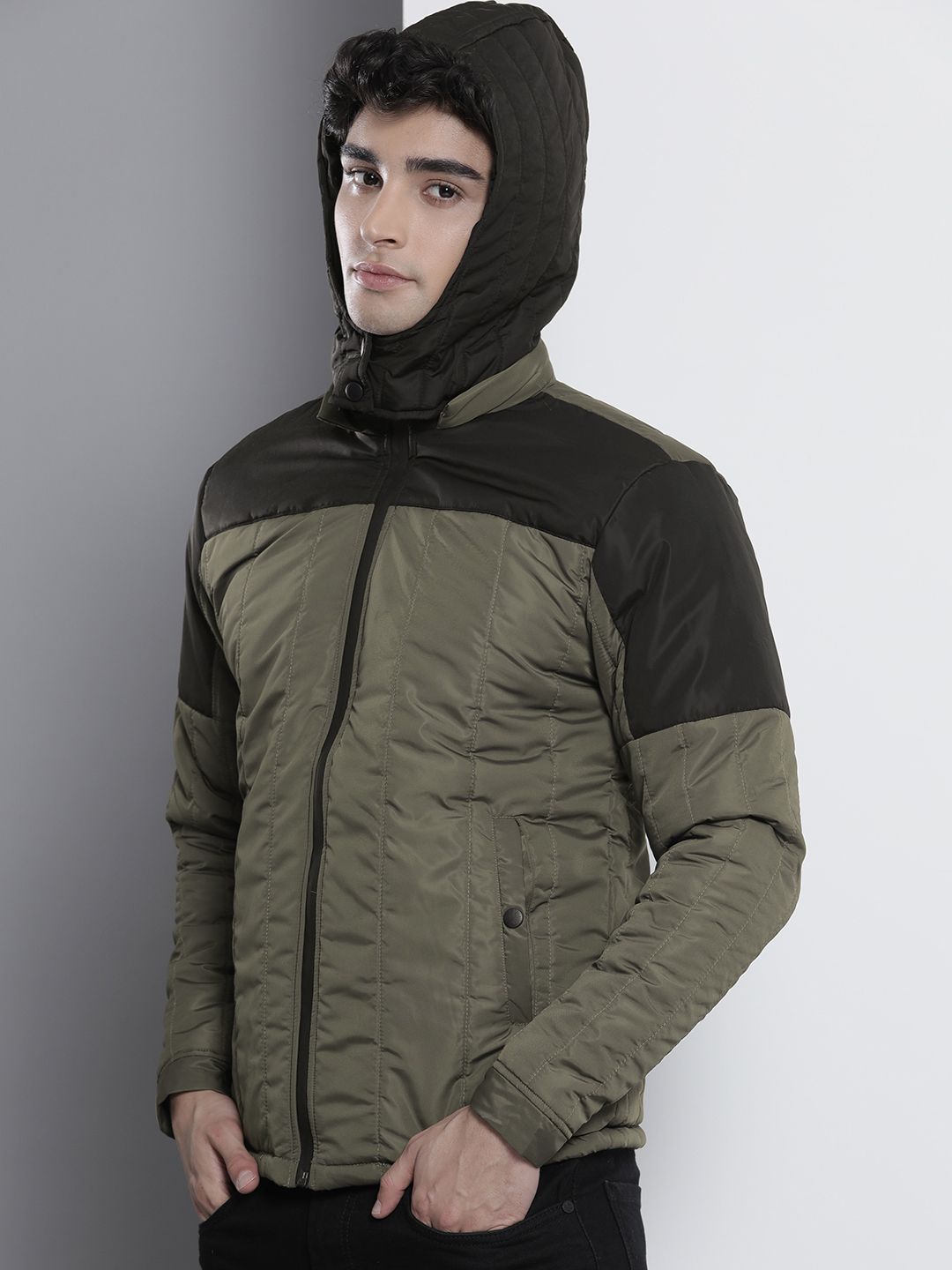 The Indian Garage Co Men Colourblock Zip-Front Slim Fit Bomber Jacket with Detachable Hood