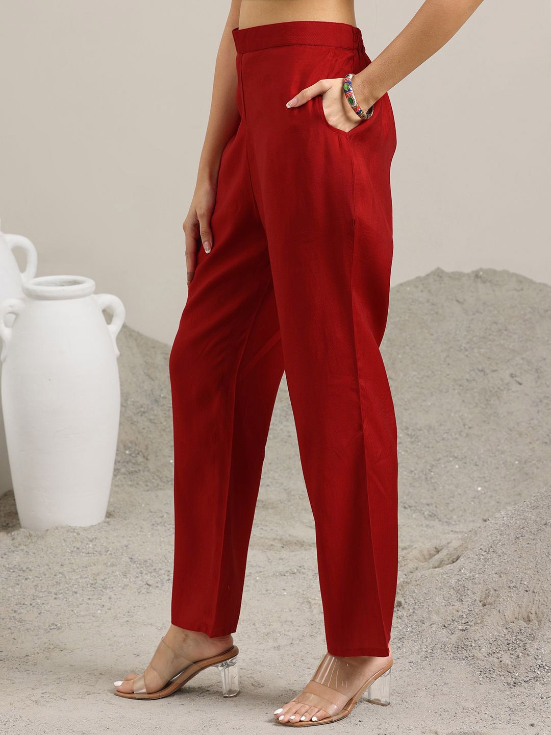 Libas Bandhani Printed Regular Gotta Patti Straight Kurta with Trousers & Dupatta
